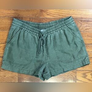 J.Crew Re-Imagined Pull On Shorts Olive Green Women’s Small Linen Lyocell